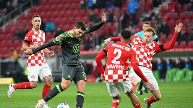 沃尔夫斯堡客场失利,球队需总结经验迎接下一场比赛挑战 沃尔夫斯堡客场失利,球队需总结经验迎接下一场比赛挑战