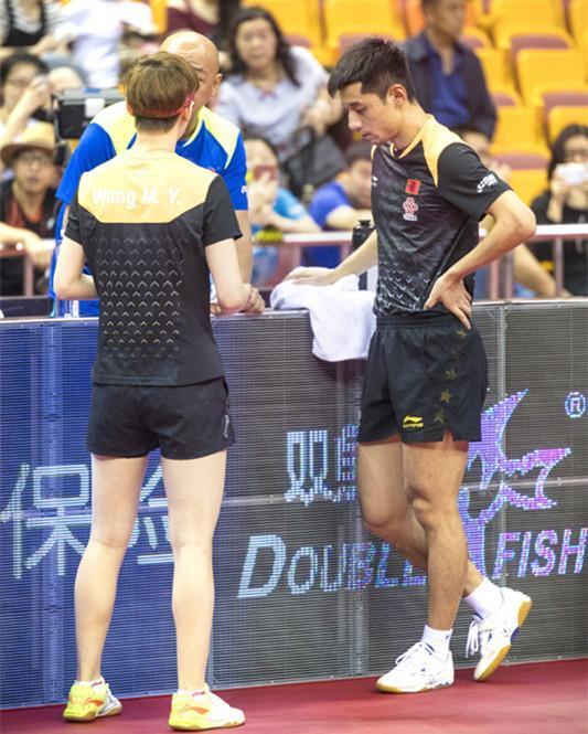 包含英国乒乓球队险胜比利时乒乓球队，张继科爆发神勇的词条