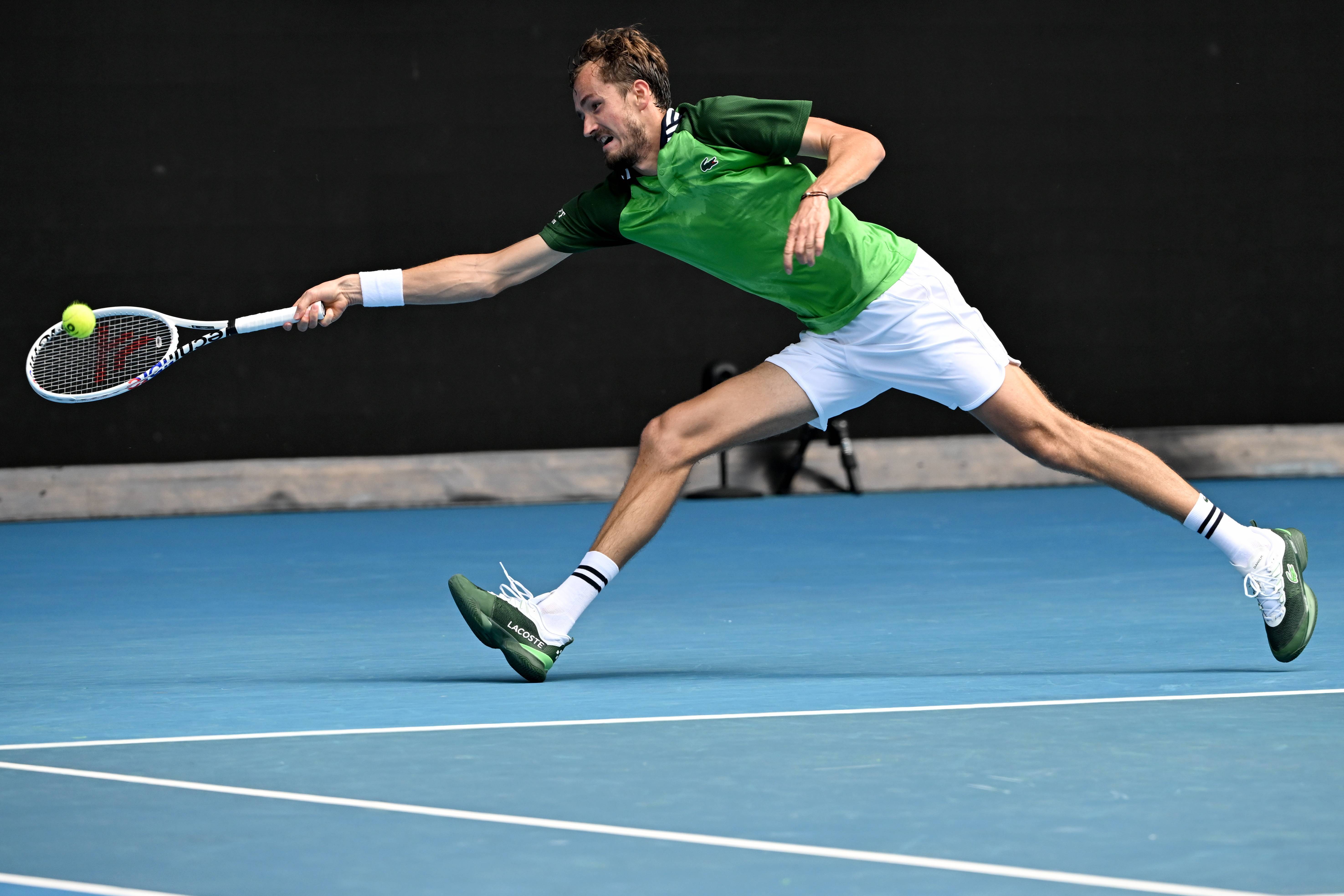 美国网球队力克欧洲网球队,梅德韦杰夫关键制胜的简单介绍 美国网球队力克欧洲网球队,梅德韦杰夫关键制胜的简单介绍