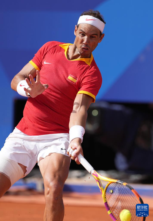 法国网球队鏖战西班牙网球队,纳达尔绝境逆转的简单介绍 法国网球队鏖战西班牙网球队,纳达尔绝境逆转的简单介绍